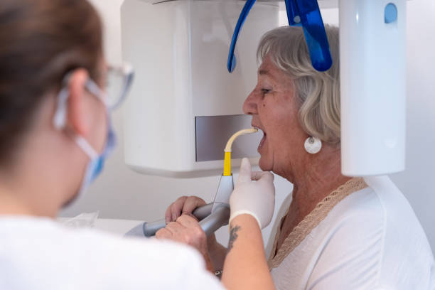 Best Emergency Tooth Extraction in Virginia, IL